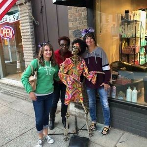 Meet your Posher, Heidi